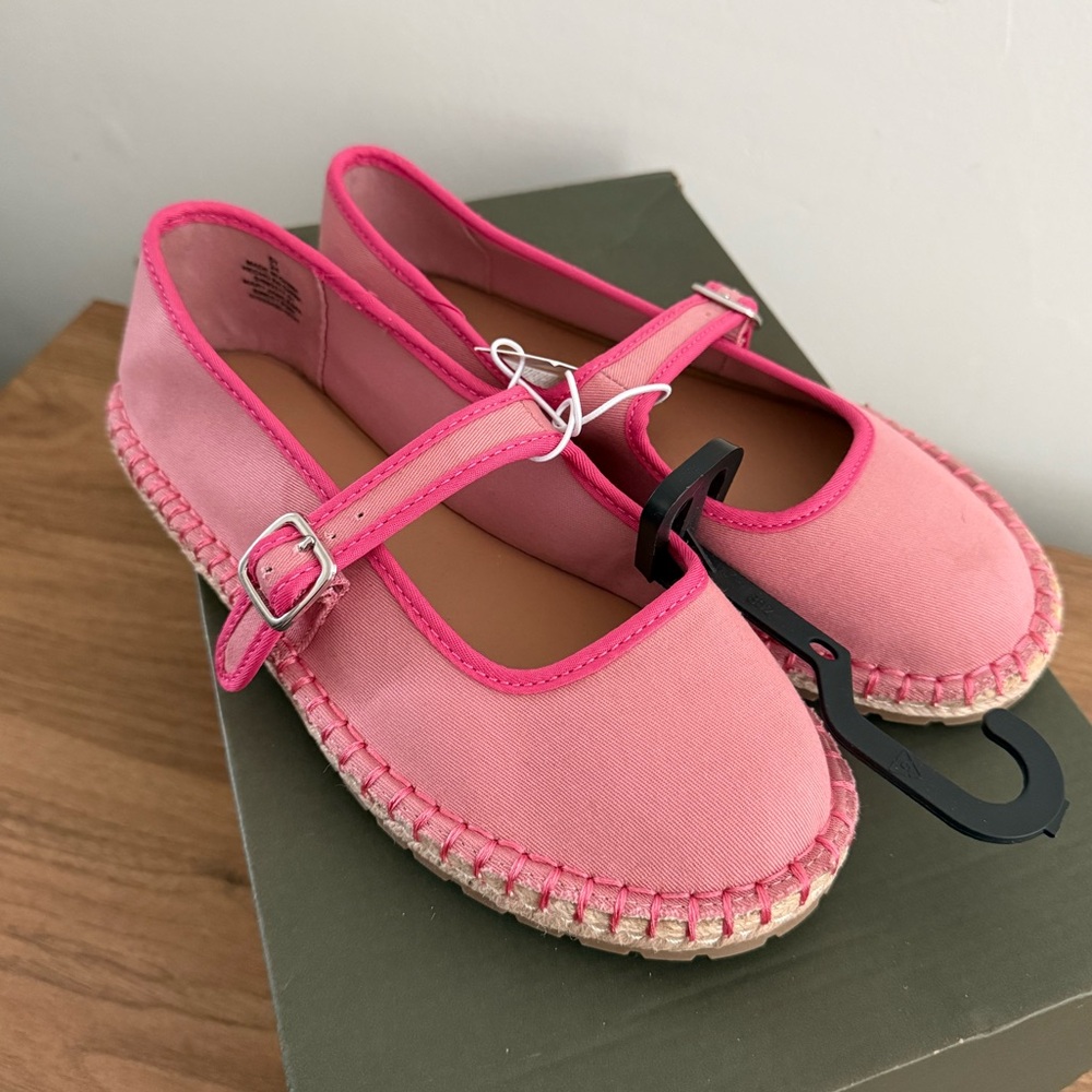 💕Old Navy Pink Mary Jane Kids shoes